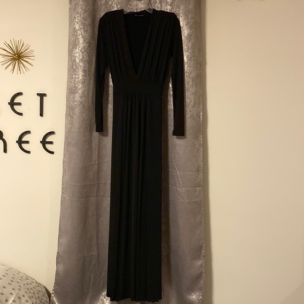 Fashion Nova formal maxi dress with thigh-high slit and low neck line